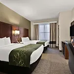 Comfort Suites