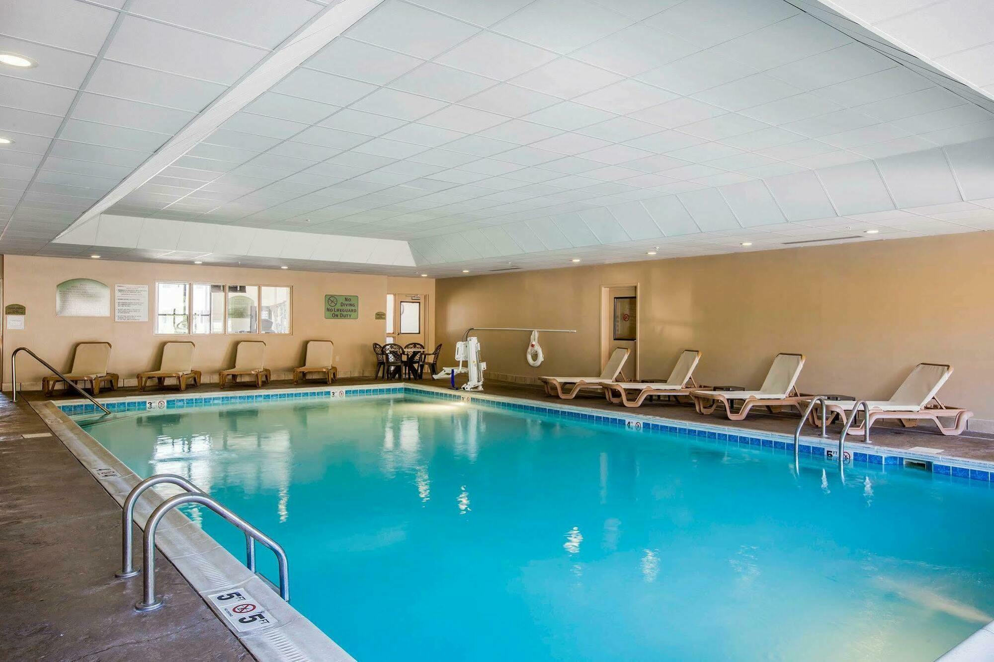 Comfort Hotel 3*